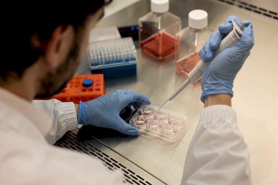 Le protocole d'usage élargi de médicament basé sur les iPSC